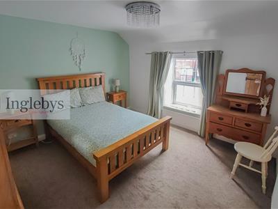 Picture 13